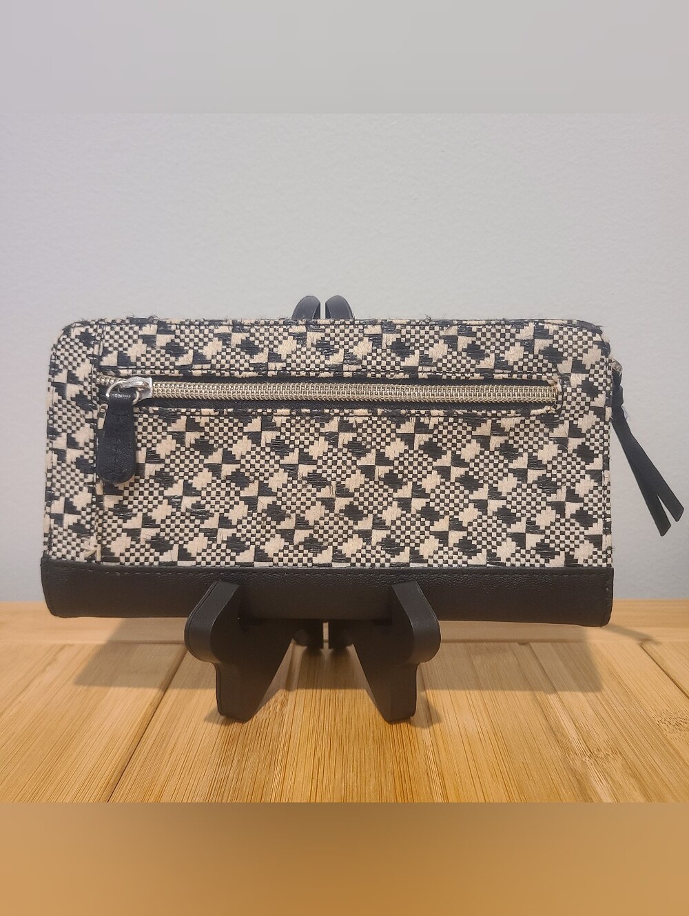 Relic Large Zip Wallet Black White Chic